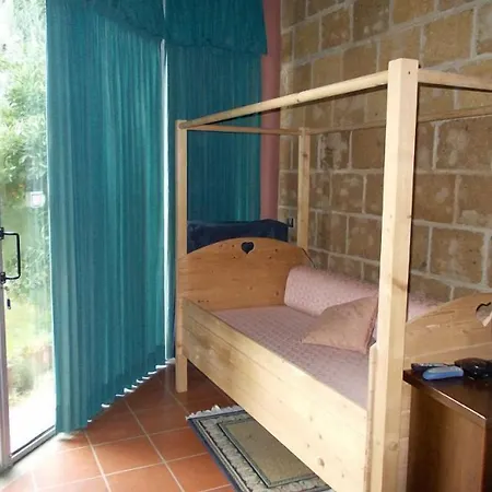 فندق مبيت وإفطار Bellavista 3*